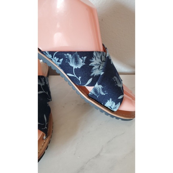 Franco Sarto Blue Denim Floral Criss-Cross Strap Quentin Slide 9 m EUC - Picture 3 of 9